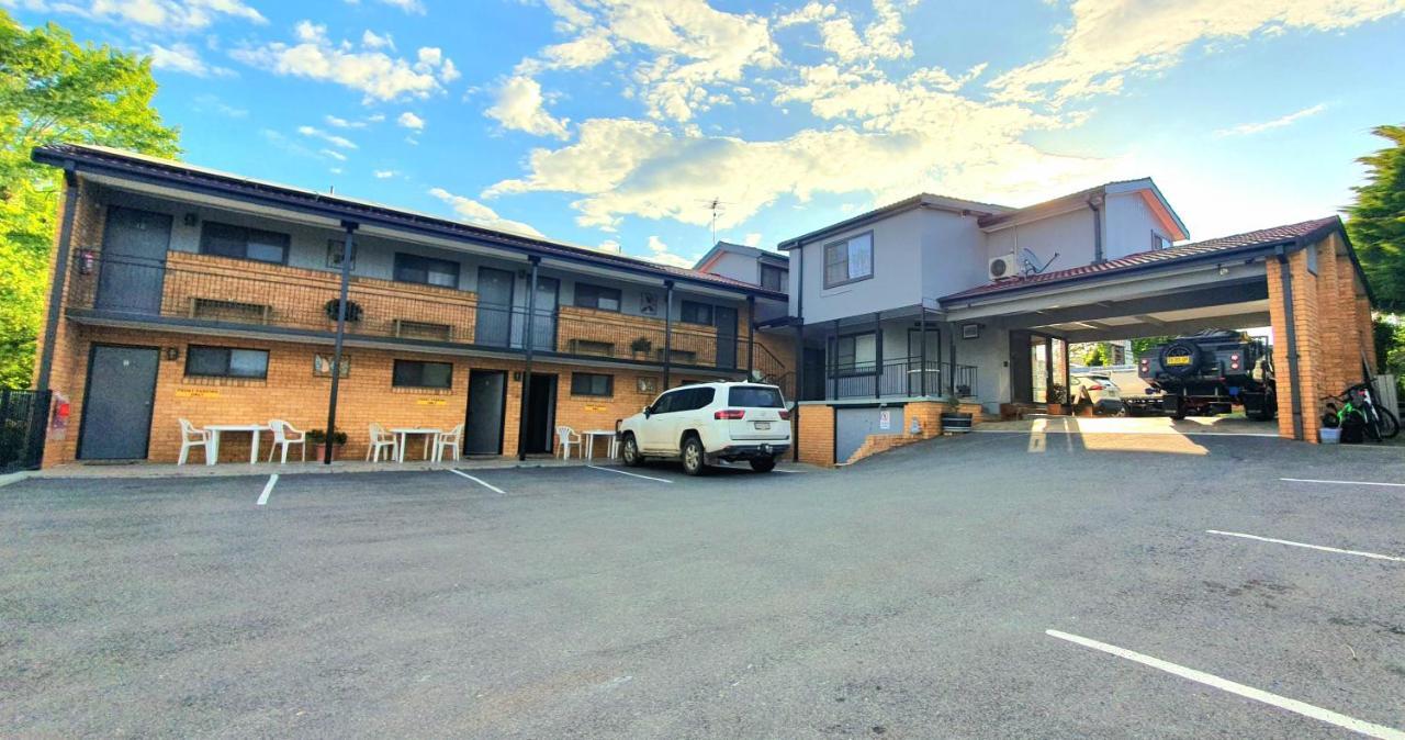 Young Goldrush Motel Exterior foto